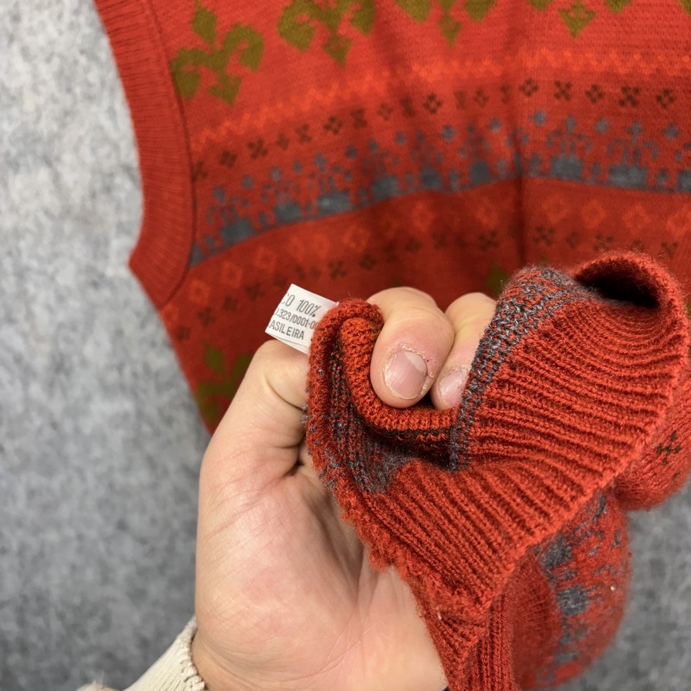 True Vintage Sweater Vest Men's 46 Large Orange Knit 80s V Neck - Picture 10 of 11